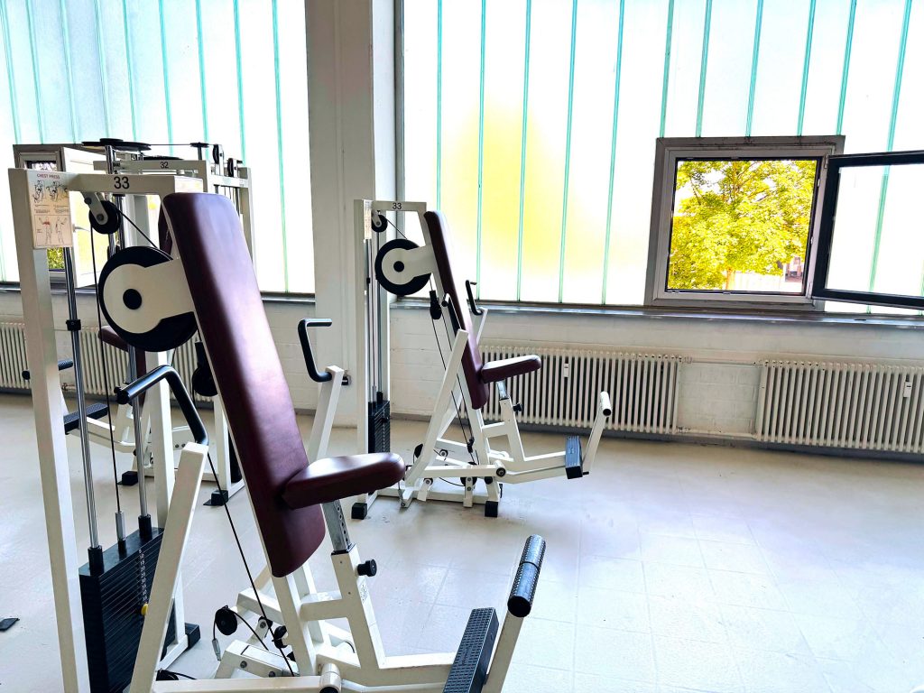 Brust Training am Fenster 2